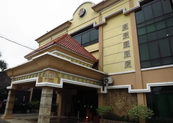 Grand Setiakawan Hotel Surakarta 